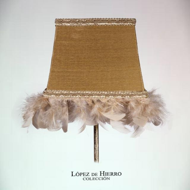 Pantalla Seda Plumas