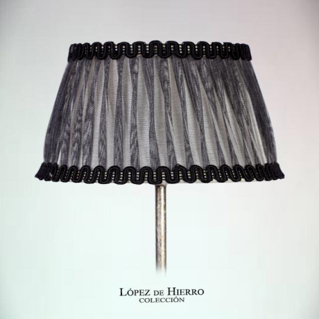 Pantalla Organza Negra Plisada